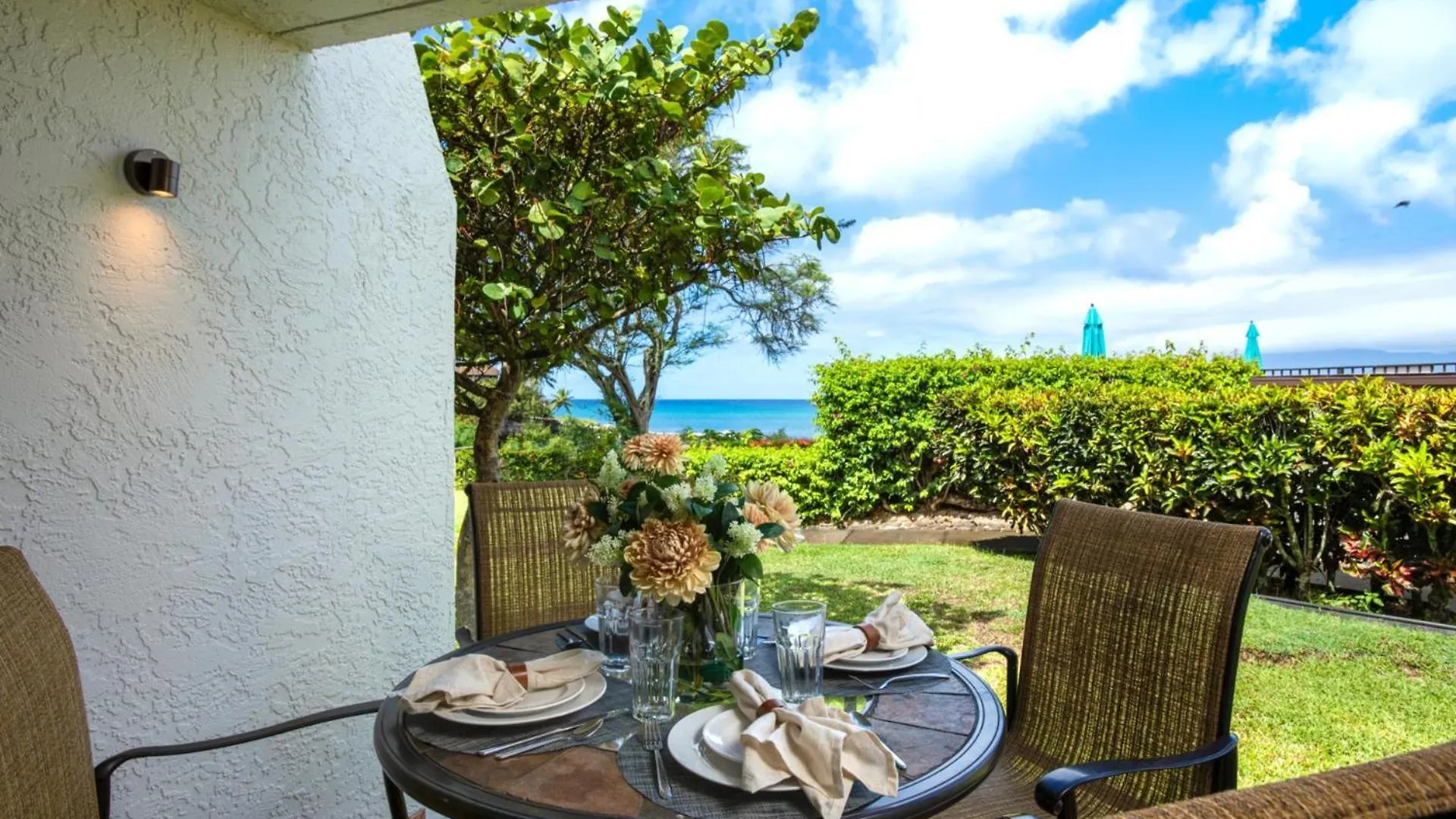 Kbm Resorts Free Car Napili Point Nap-A25 Stunning Ocean Front Villa Turtle Views Kapalua Apartment